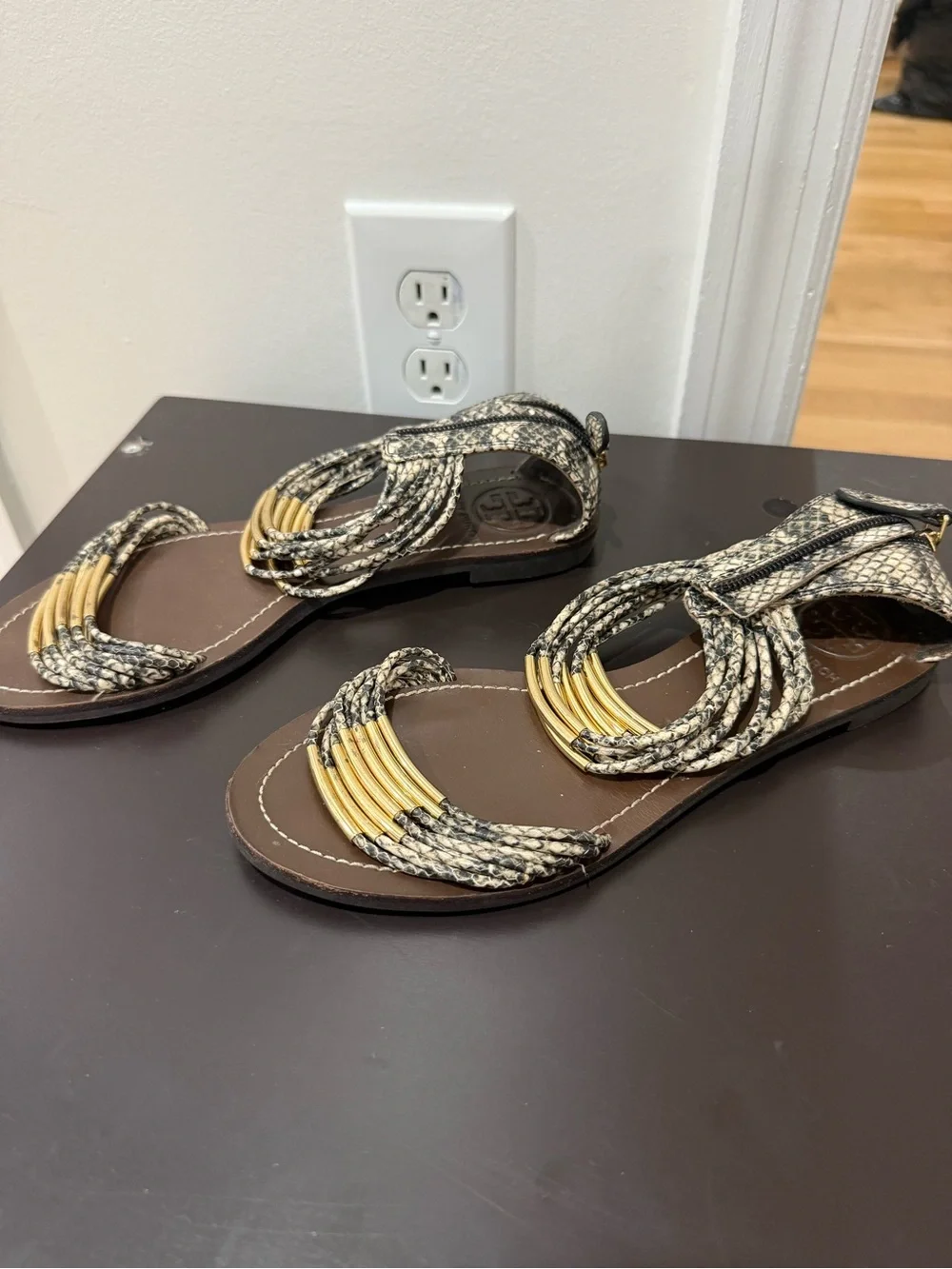 Tory Burch Mignon Ring Snakeskin gladiator sandals 7.5